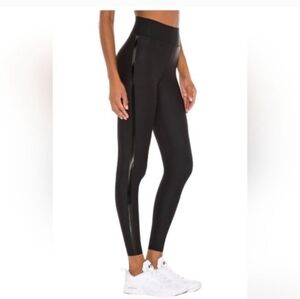 ultracor Black High-Waist Leggings with Gloss Side Stripe